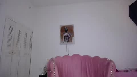 Snapshot of kathy0706 chatting on December 10, 10:26 pm kathy0706 online show from December 10, 10:26 pm