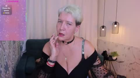 Snapshot of kathy_sunn chatting on March 1, 1:24 pm Kathy online show from March 1, 1:24 pm