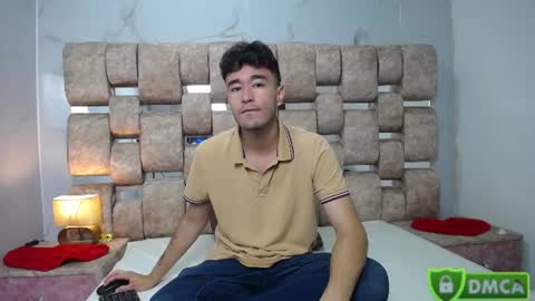 Kaht y Aiden online show from June 10, 2:49 pm
