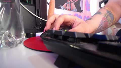 kathybigboobsbbw_ online show from December 21, 8:27 pm