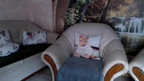 Kathy online show from September 19, 3:56 pm