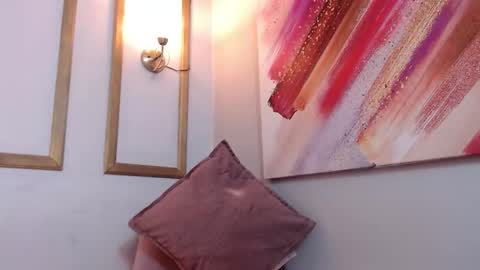 Katy  online show from March 9, 11:36 am