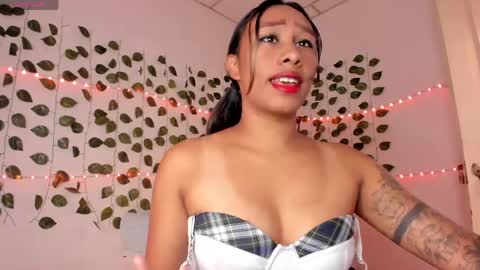 Katia online show from April 16, 3:35 pm