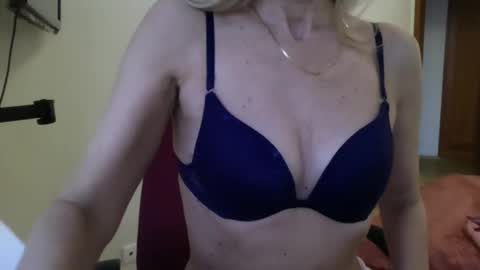 katia888 online show from March 10, 2:16 pm