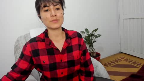 Snapshot of katia_12_ chatting on December 29, 1:34 am katia_12_ online show from December 29, 1:34 am