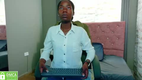 Snapshot of katia_green chatting on September 10, 11:21 am Katia online show from September 10, 11:21 am