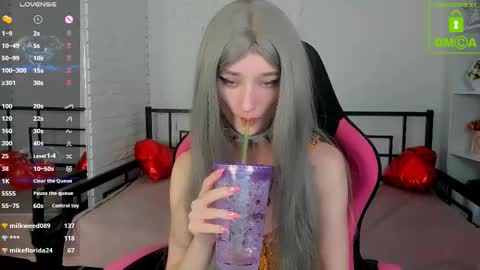 Katia  online show from February 24, 12:48 pm