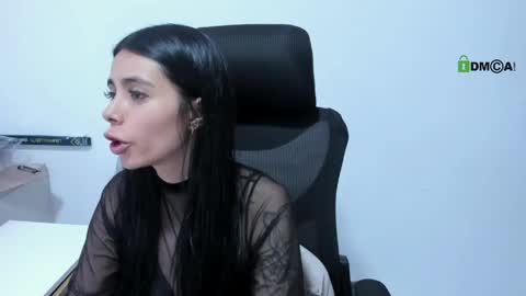 Snapshot of katia_sex25 chatting on May 16, 3:11 pm Katia online show from May 16, 3:11 pm