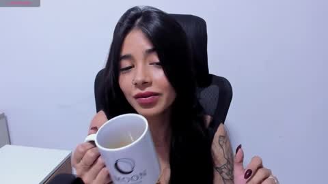 Katia online show from January 17, 3:28 pm