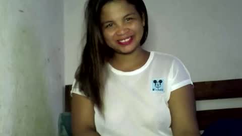 katibeauty00 online show from March 19, 7:01 am