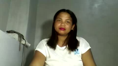 katibeauty00 online show from April 16, 8:42 pm