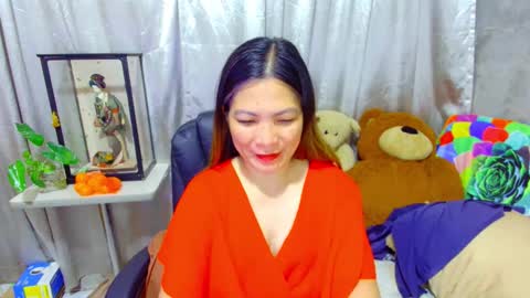 Snapshot of katie_8441 chatting on September 19, 9:54 am Kate online show from September 19, 9:54 am