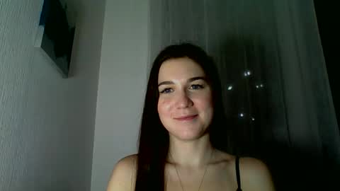 Snapshot of katie_foxi chatting on October 13, 4:29 pm katie_foxi online show from October 13, 4:29 pm