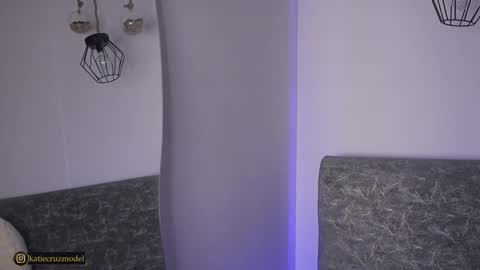 Katie online show from January 14, 10:43 am