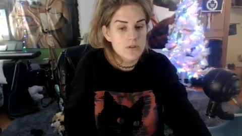 Snapshot of katiecutie_5 chatting on January 9, 7:42 am Katie online show from January 9, 7:42 am