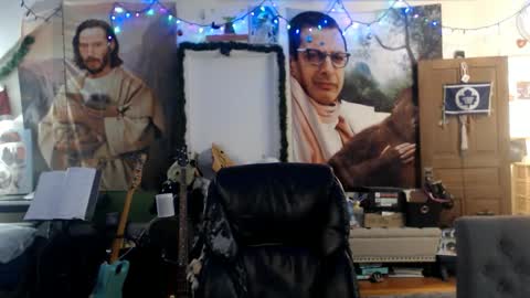 Snapshot of katiecutie_5 chatting on October 8, 5:05 am Katie online show from October 8, 5:05 am