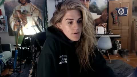 Katie online show from June 11, 5:16 am