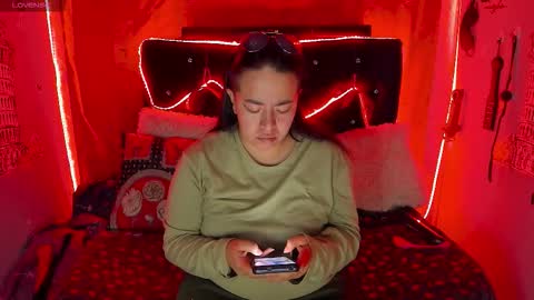 SHARON  KATIEE online show from November 8, 1:44 pm