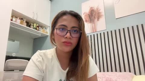 katiefrox  online show from September 9, 6:35 am