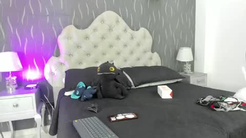 Katie online show from December 26, 6:09 am