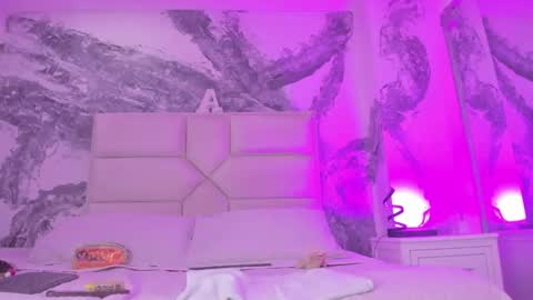 Katie online show from December 29, 2:27 am