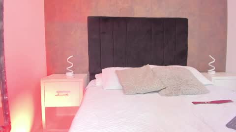 Katie online show from January 9, 3:58 am