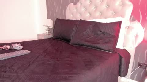 Katie online show from January 10, 3:39 am