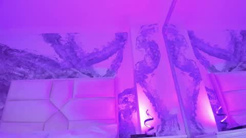 Katie online show from January 24, 1:45 am