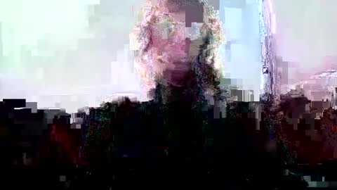 Snapshot of katiethemuse chatting on October 6, 7:44 pm Katie online show from October 6, 7:44 pm