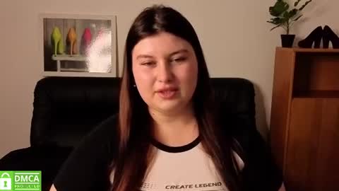 Snapshot of katina_deeplou4 chatting on June 27, 5:07 pm Katina online show from June 27, 5:07 pm