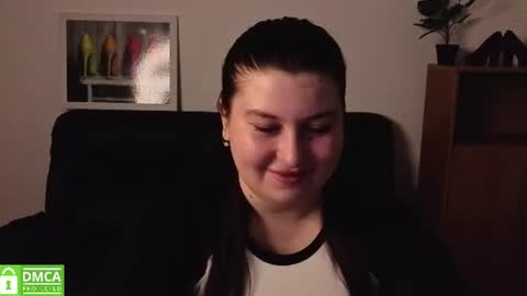 Snapshot of katina_deeplou4 chatting on June 28, 5:19 pm Katina online show from June 28, 5:19 pm