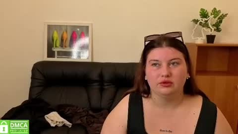 Snapshot of katina_deeplou4 chatting on July 20, 5:26 pm Katina online show from July 20, 5:26 pm