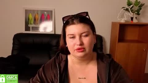 Snapshot of katina_deeplou4 chatting on July 26, 5:31 pm Katina online show from July 26, 5:31 pm