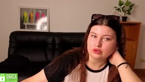 Snapshot of katina_deeplou4 chatting on July 28, 5:45 pm Katina online show from July 28, 5:45 pm