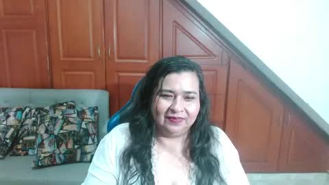 Snapshot of katiuka_rm chatting on June 23, 2:04 pm Katiuka online show from June 23, 2:04 pm