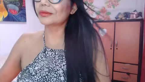 katiusca_horny2 online show from April 17, 10:02 pm