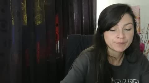 Snapshot of katlopez19 chatting on September 11, 4:18 pm katalina online show from September 11, 4:18 pm