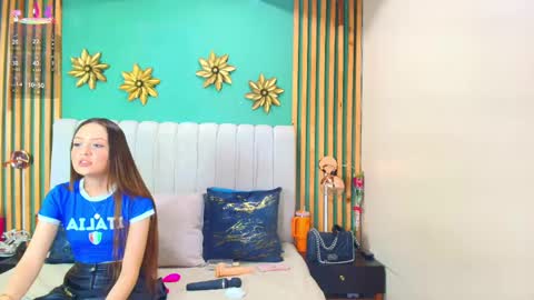 K A T L Y N  online show from March 9, 6:43 pm