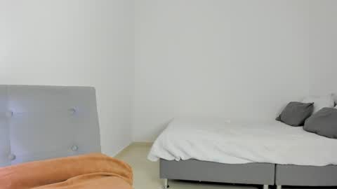 Follow me on instagram and twitter as correaktnees online show from February 2, 9:40 am