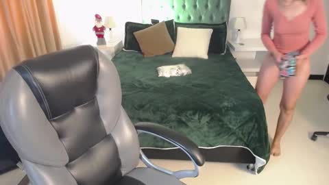 Katnia and Marcuz online show from December 5, 12:11 pm