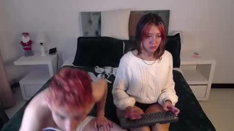 Katnia and Marcuz online show from December 11, 5:48 pm