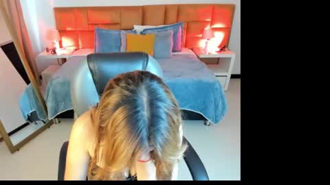 Katnia and Marcuz online show from September 27, 12:21 pm