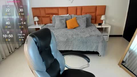 Katnia and Marcuz online show from October 9, 11:41 am