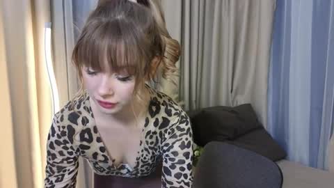 Kate online show from May 13, 1:47 am