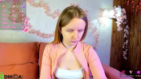 Katrina Bail online show from October 13, 12:54 am