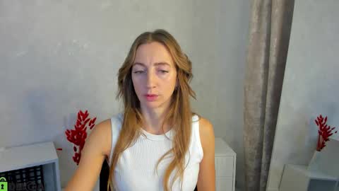 katrina_foks online show from November 18, 3:34 am