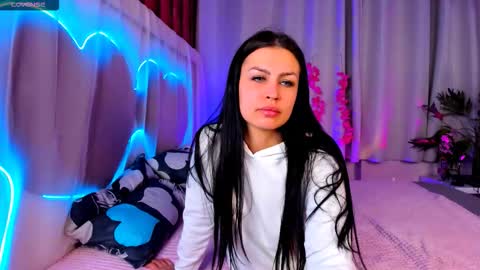 Snapshot of katrinablaze chatting on September 22, 7:32 am Katrina online show from September 22, 7:32 am