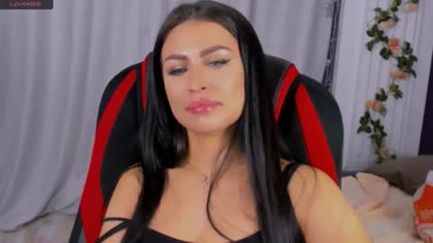 Snapshot of katrinablaze chatting on September 26, 6:39 am Katrina online show from September 26, 6:39 am