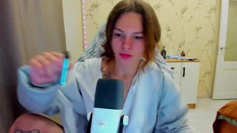 Snapshot of katrinasoul chatting on October 6, 6:11 am Katty online show from October 6, 6:11 am