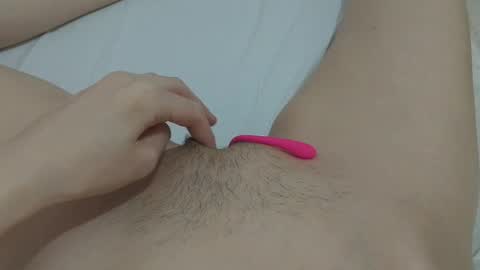 Snapshot of katrinna_arinna chatting on January 19, 4:54 am katrina dont forget to give me thumbs up online show from January 19, 4:54 am